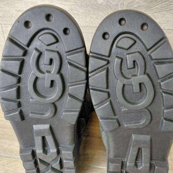 UGG Boots Ultra Tall Tasman Braid Womens 7 Black Sheepskin Wool Shearling 5245 - Picture 15 of 16